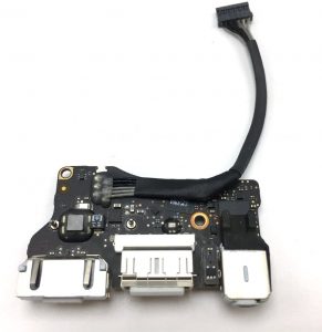 Apple MacBook Air 13" A1466 MD760 820-3455-A DC Jack in Hyderabad
