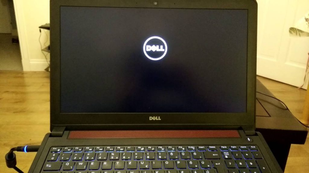 dell notebook screen black